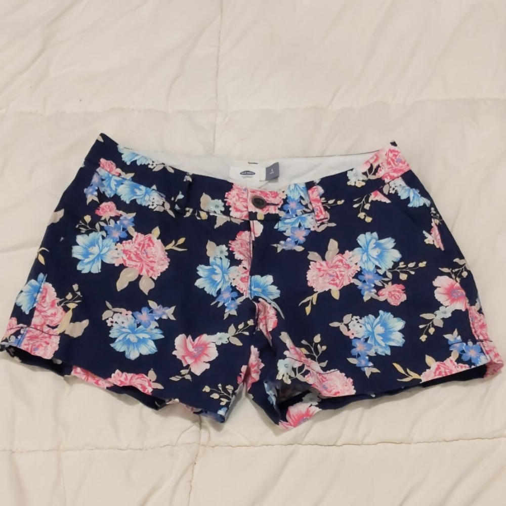 Navy Floral Shorts